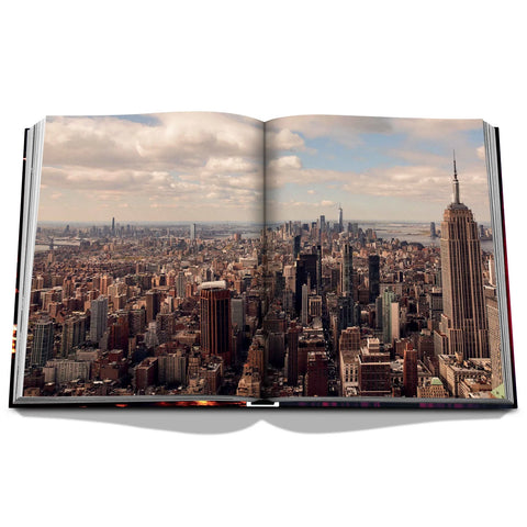 New York Chic Book