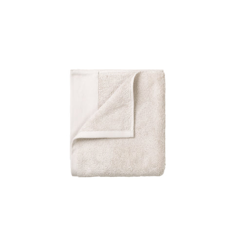 Riva Set of Two Guest Towels