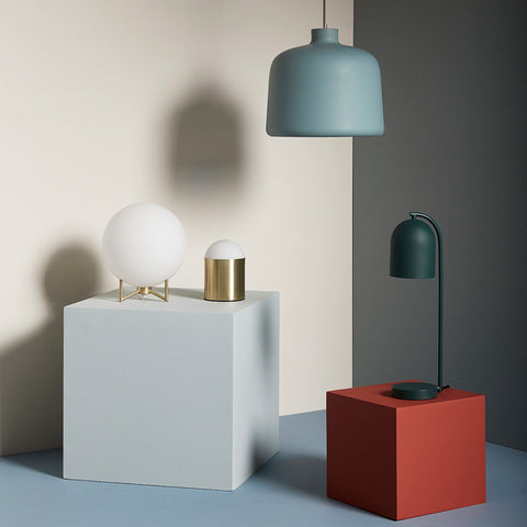 Sculpture Table Lamp