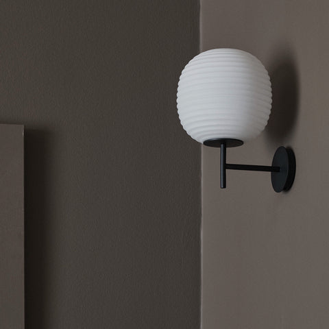 Lantern Wall Lamp