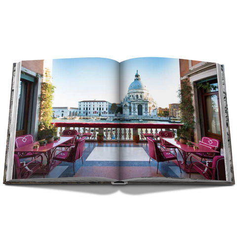 Venetian Chic Book